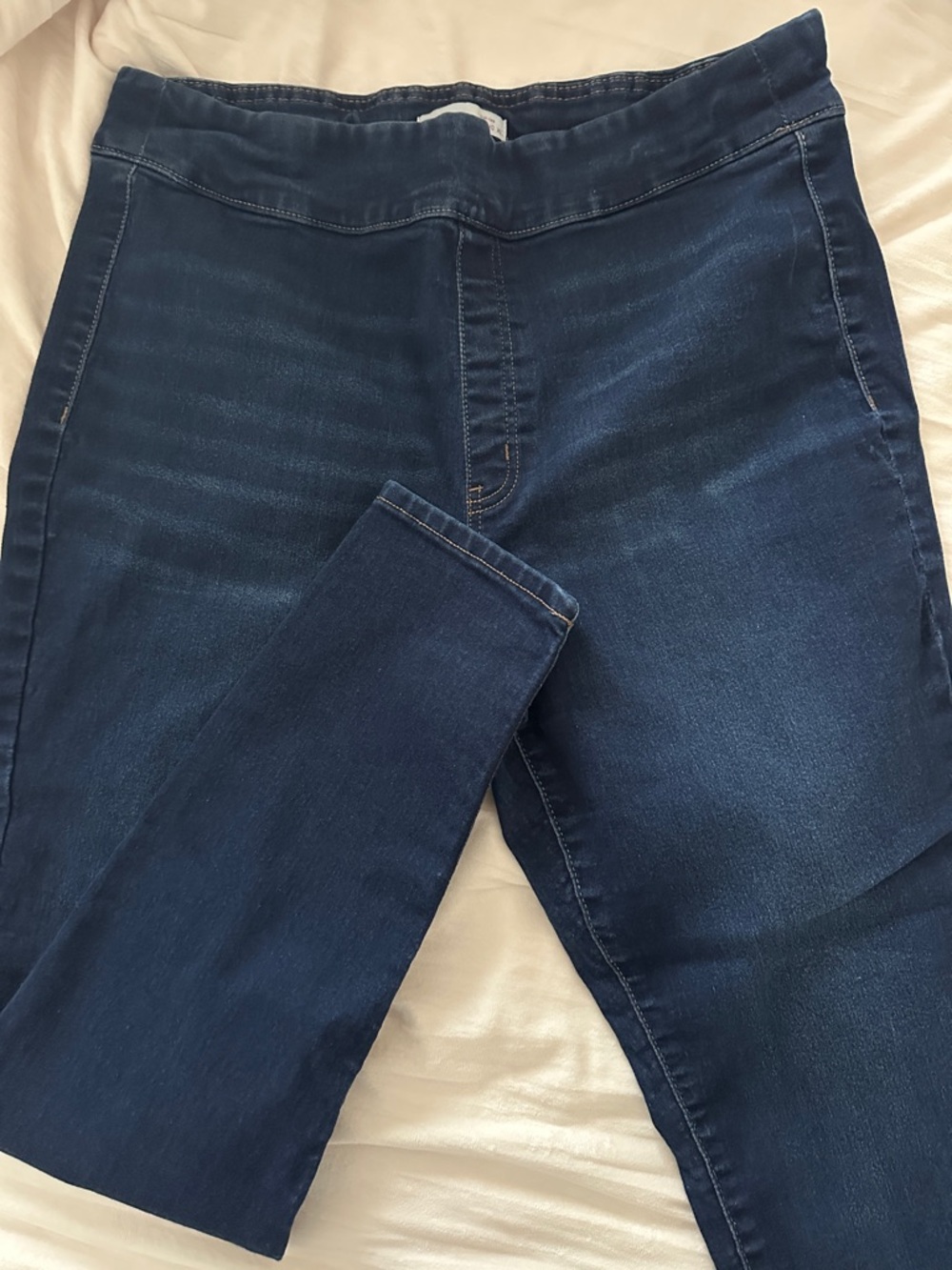 Dark Wash Slim Pull up Denim Jeggings